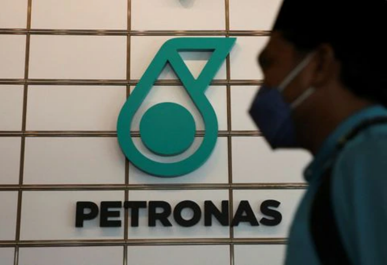 Pertamina, Petronas aim to replace Shell in Masela project, Indonesia minister says