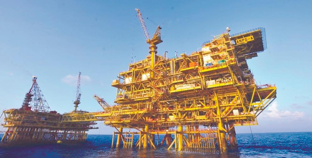 Malaysia’s oil and gas sector to remain resilient in second half